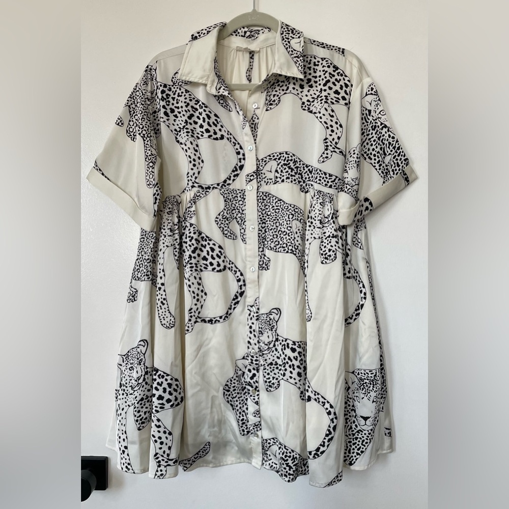 Entro leopard cheetah dress small